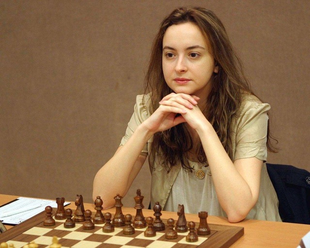 Antoaneta_4-3-19.jpg Antoaneta_4-3-19.jpg