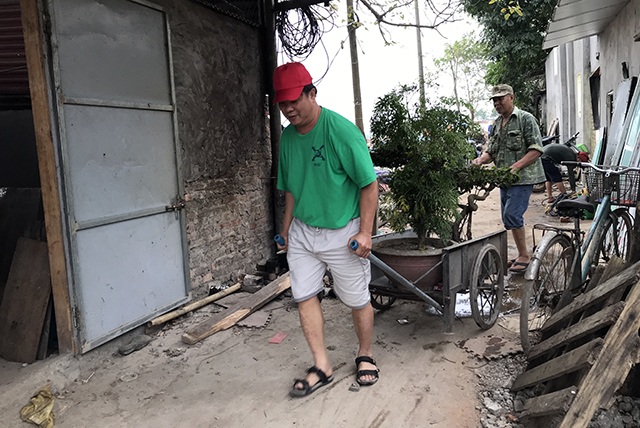 Người Hà Nội hối hả dỡ nhà, chặt cây nhường đất làm đường đua F1 - 4