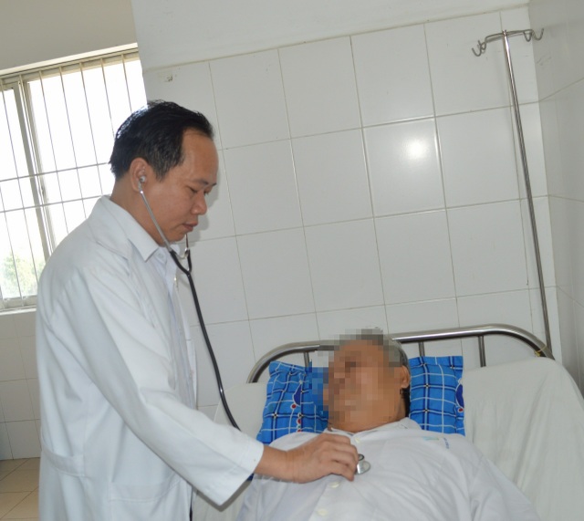 Cứu sống bệnh nhân bị hoại tử ruột, suy tim, suy thận, rối loạn đông máu - 1 Cứu sống bệnh nhân bị hoại tử ruột, suy tim, suy thận, rối loạn đông máu - 1