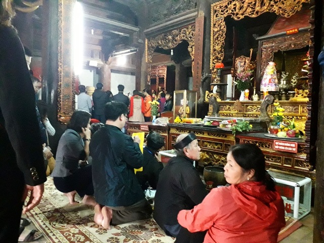 Đền Cờn và tục thờ Tứ vị Thánh nương - 4 Đền Cờn và tục thờ Tứ vị Thánh nương - 4