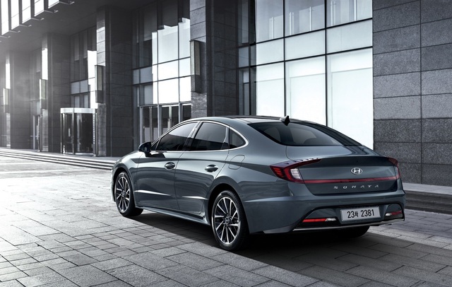 Hyundai Sonata thế hệ mới - Lột xác thành coupe 4 cửa - 5