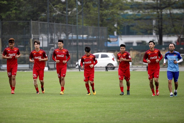 Đình Trọng trở lại, Quang Hải phải tập riêng ở U23 Việt Nam - Ảnh minh hoạ 5