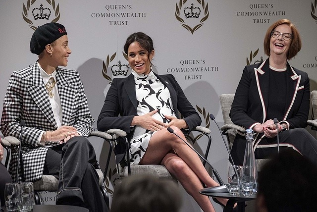 Meghan Markle bầu bí 8 tháng vẫn thon thả - 4 Meghan Markle bầu bí 8 tháng vẫn thon thả - 4