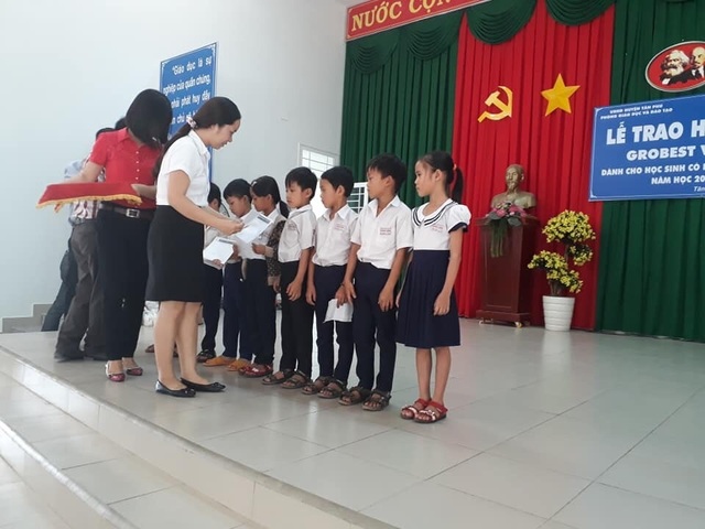 70 suất học bổng Grobest Việt Nam đến với học sinh nghèo Đồng Nai - 1 70 suất học bổng Grobest Việt Nam đến với học sinh nghèo Đồng Nai - 1