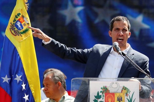 Hé lộ lý do “tổng thống tự phong” Venezuela không bị bắt khi về nước - 1 Hé lộ lý do “tổng thống tự phong” Venezuela không bị bắt khi về nước - 1
