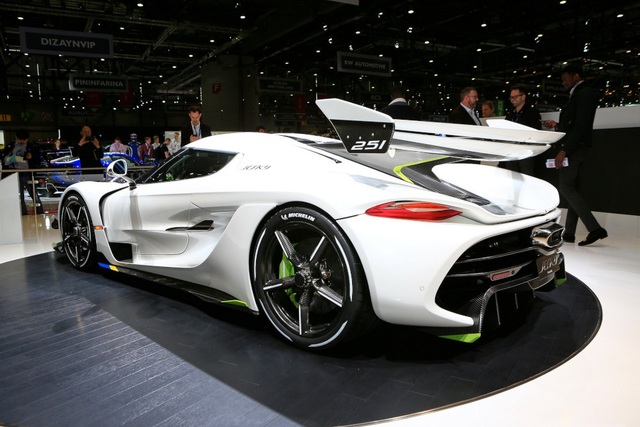 6fbdde94-koenigsegg-jesko-14_01.JPG