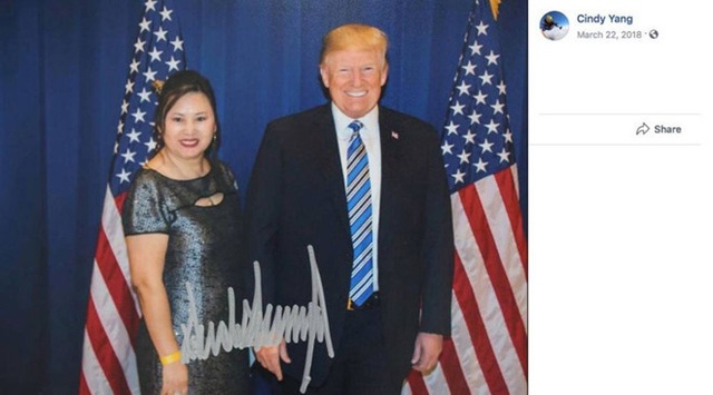 Bà chủ chuỗi spa khiêu dâm chụp ảnh với Tổng thống Trump - Ảnh minh hoạ 2