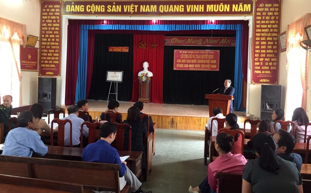 Nước mắt mừng tủi ngày nhận quốc tịch Việt Nam sau hàng chục năm chờ đợi - 1 Nước mắt mừng tủi ngày nhận quốc tịch Việt Nam sau hàng chục năm chờ đợi - 1