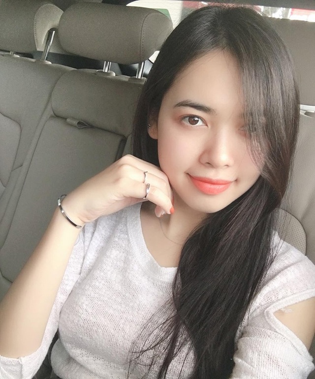 Ba cô giáo nổi như cồn vì quá xinh đẹp, gợi cảm - 20 Ba cô giáo nổi như cồn vì quá xinh đẹp, gợi cảm - 20