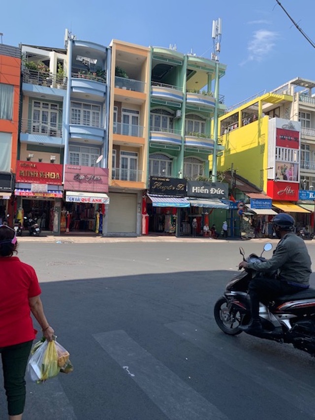 nha mat tien 3.jpg nha mat tien 3.jpg