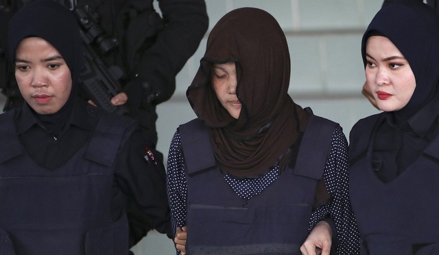 Tòa Malaysia thả bị cáo Indonesia trong nghi án Kim Jong-nam, Đoàn Thị Hương bị sốc - 1 Tòa Malaysia thả bị cáo Indonesia trong nghi án Kim Jong-nam, Đoàn Thị Hương bị sốc - 1
