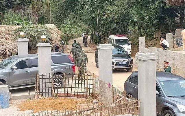 Bắt giữ nghi phạm gài mìn, kích nổ đe dọa người tình - 1 Bắt giữ nghi phạm gài mìn, kích nổ đe dọa người tình - 1