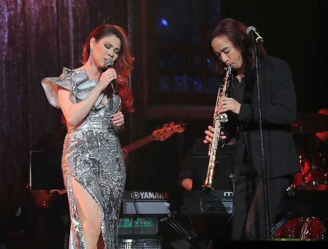 Thanh Thảo tình tứ bên Quang Dũng khi song ca “Vị ngọt đôi môi” - 12 Thanh Thảo tình tứ bên Quang Dũng khi song ca “Vị ngọt đôi môi” - 12