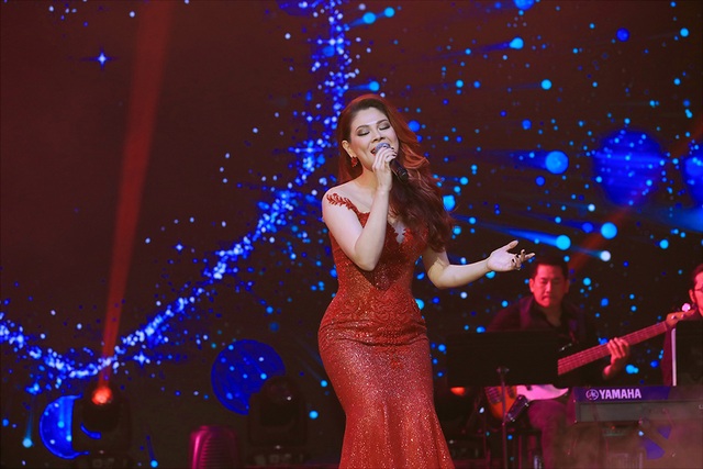Thanh Thảo tình tứ bên Quang Dũng khi song ca “Vị ngọt đôi môi” - 16 Thanh Thảo tình tứ bên Quang Dũng khi song ca “Vị ngọt đôi môi” - 16