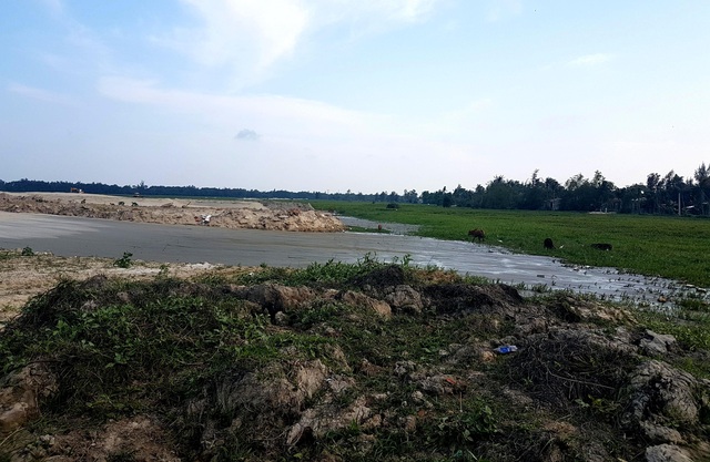 Tung tin đồn để thổi giá đất Tung tin đồn để thổi giá đất