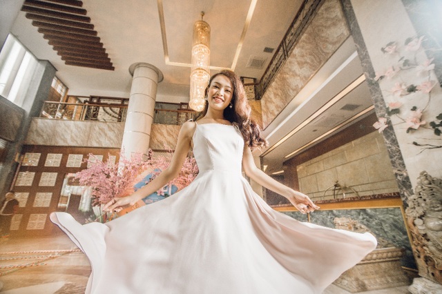 Người đẹp truyền thông Phùng Ngọc Bảo Vân thích thú khám phá tết Mường Thanh - 1 Người đẹp truyền thông Phùng Ngọc Bảo Vân thích thú khám phá tết Mường Thanh - 1
