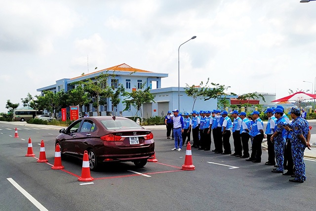 1.400 học viên được đào tạo lái xe an toàn cùng Honda Việt Nam - 2