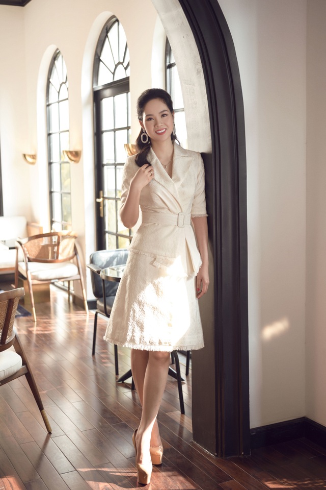 Nhan sắc Hoa hậu Mai Phương ra sao sau 17 năm đăng quang? - 13 Nhan sắc Hoa hậu Mai Phương ra sao sau 17 năm đăng quang? - 13