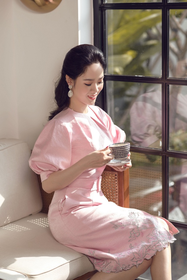 Nhan sắc Hoa hậu Mai Phương ra sao sau 17 năm đăng quang? - 12 Nhan sắc Hoa hậu Mai Phương ra sao sau 17 năm đăng quang? - 12