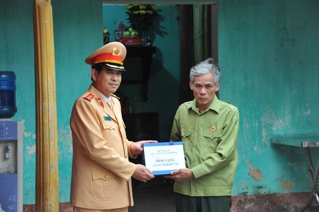 Thăng hàm cho CSGT hi sinh khi bảo vệ Hội nghị Thượng đỉnh Mỹ - Triều - 2