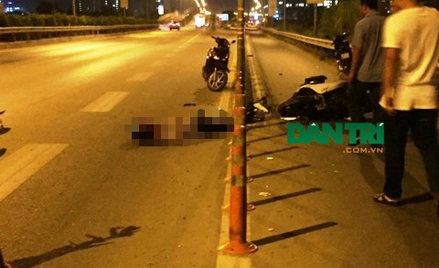 Lại tai nạn chết người vì lao vào dải phân cách trên cao tốc TPHCM - Long Thành - Dầu Giây - 2 Lại tai nạn chết người vì lao vào dải phân cách trên cao tốc TPHCM - Long Thành - Dầu Giây - 2