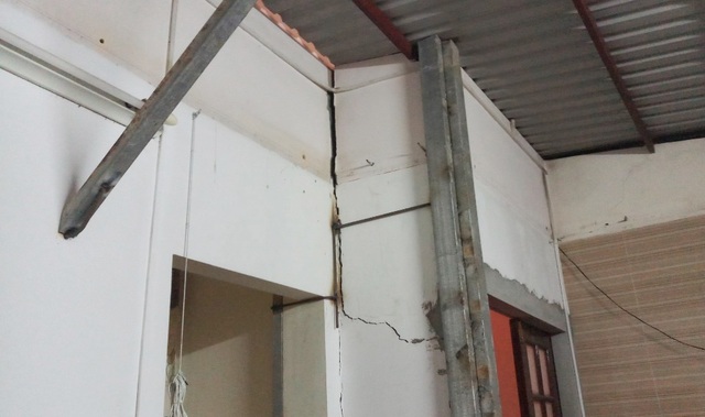 Huế: Bế tắc thoả thuận đền bù tại dự án làm sập trần nhà đè cụ bà 86 tuổi bất tỉnh - 2 Huế: Bế tắc thoả thuận đền bù tại dự án làm sập trần nhà đè cụ bà 86 tuổi bất tỉnh - 2