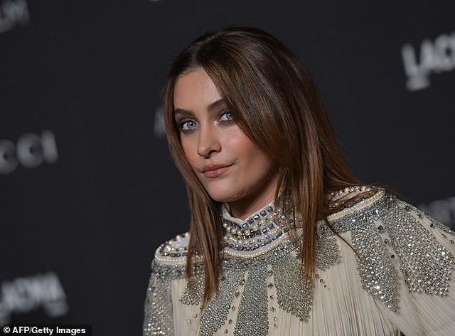 Paris Jackson phủ nhận tin đồn tự tử - 1