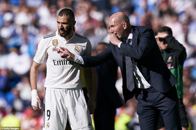Isco và Bale giúp HLV Zidane tái xuất hoàn hảo ở Real Madrid