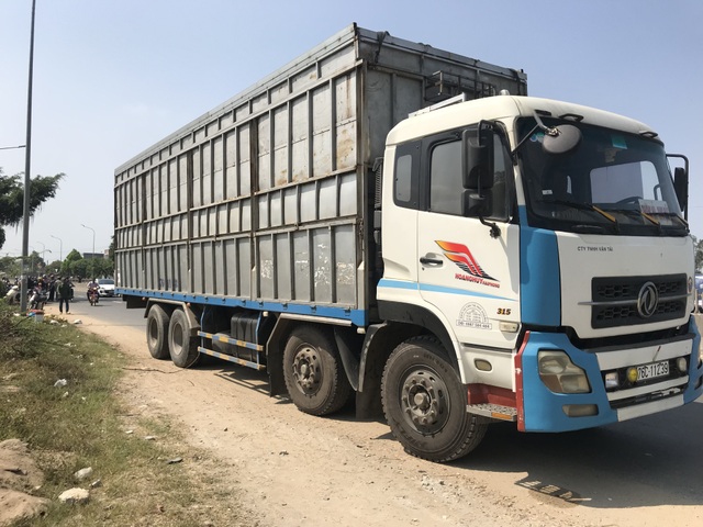 Xe chở dăm - Hung thần gây tai nạn chết người! - 2 Xe chở dăm - Hung thần gây tai nạn chết người! - 2
