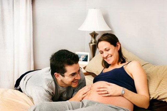5 lợi ích “không ngờ” khi bố trò chuyện với thai nhi mỗi ngày - 2 5 lợi ích “không ngờ” khi bố trò chuyện với thai nhi mỗi ngày - 2