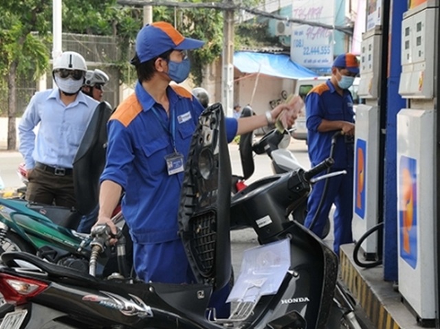 Giữ ổn định giá xăng, dầu - 1 Giữ ổn định giá xăng, dầu - 1