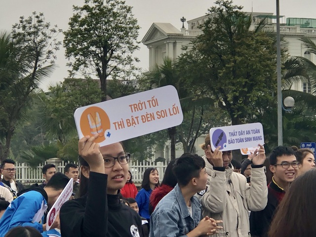 Phó Thủ tướng: Thiệt hại do TNGT tại Việt Nam cao hơn nhiều nước - 3 Phó Thủ tướng: Thiệt hại do TNGT tại Việt Nam cao hơn nhiều nước - 3
