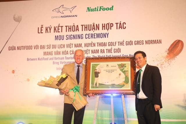 NutiFood và Đại sứ Du lịch Việt Greg Norman “bắt tay” để lan tỏa Cà Phê Sữa Việt! - 1 NutiFood và Đại sứ Du lịch Việt Greg Norman “bắt tay” để lan tỏa Cà Phê Sữa Việt! - 1
