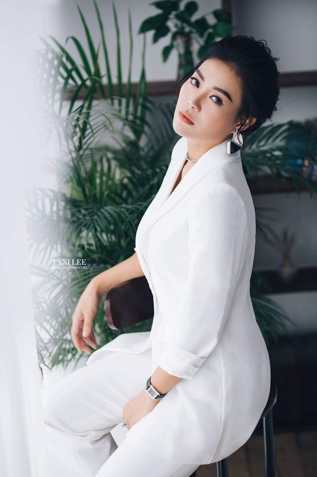 THANH HUONG 3.jpg THANH HUONG 3.jpg