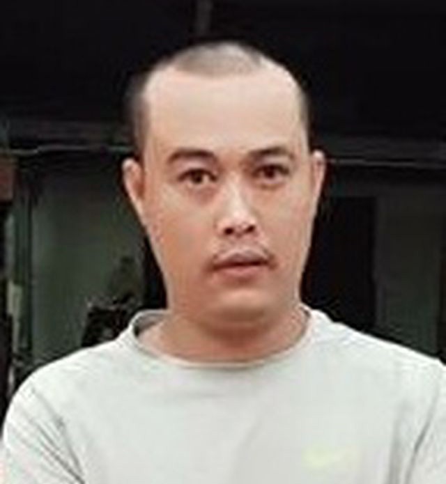 tron na.jpg tron na.jpg