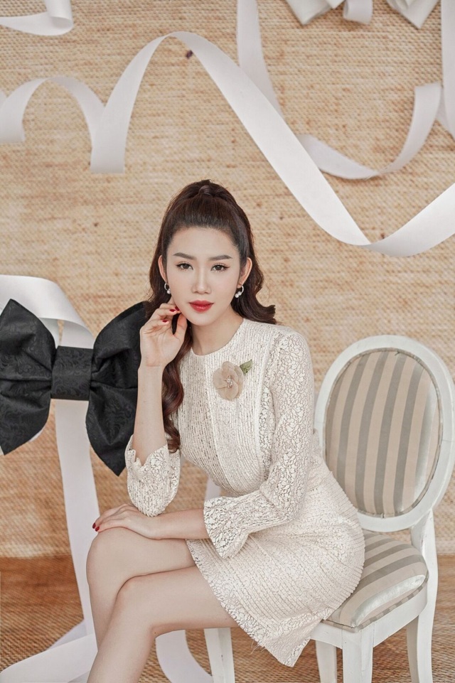Bí mật xúc động khiến “Hân Hoa hậu” chưa bận tâm chuyện chồng con, biệt thự - 4 Bí mật xúc động khiến “Hân Hoa hậu” chưa bận tâm chuyện chồng con, biệt thự - 4