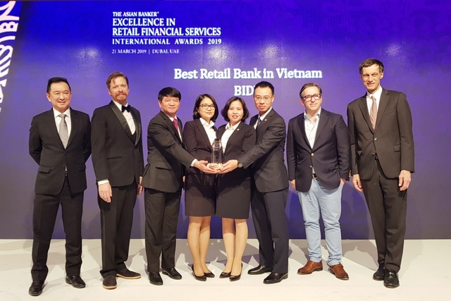 BIDV được vinh danh trên thị trường quốc tế - 1 BIDV được vinh danh trên thị trường quốc tế - 1
