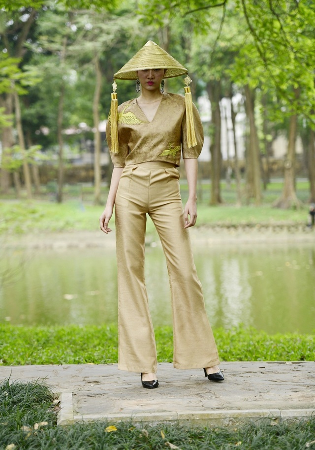 tran thien khanh11.JPG tran thien khanh11.JPG