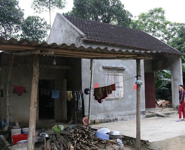 v.qh.jpg Ngôi nhà xảy ra vụ việc bố ném con 7 ngày tuổi xuống giếng.