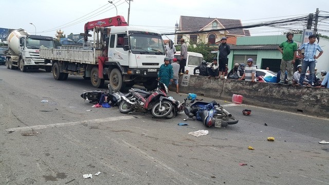 “Soi” tài xế lái xe kinh doanh vận tải bằng phần mềm điện tử - 1 “Soi” tài xế lái xe kinh doanh vận tải bằng phần mềm điện tử - 1