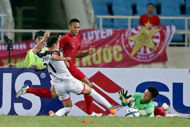 Bị đuổi 1 người, U23 Indonesia giành 3 điểm hú vía trước U23 Brunei - 3 Bị đuổi 1 người, U23 Indonesia giành 3 điểm hú vía trước U23 Brunei - 3