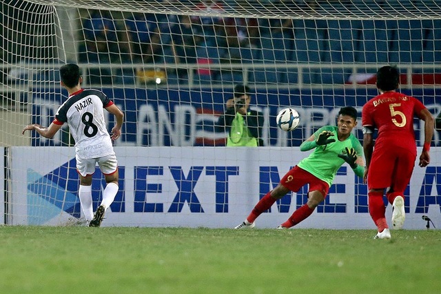 Bị đuổi 1 người, U23 Indonesia giành 3 điểm hú vía trước U23 Brunei - 6 Bị đuổi 1 người, U23 Indonesia giành 3 điểm hú vía trước U23 Brunei - 6