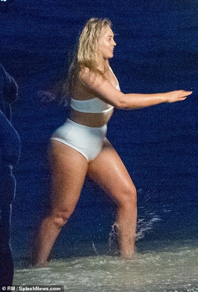 Iskra Lawrence: Tròn trịa vẫn là siêu mẫu nổi tiếng - 13 Iskra Lawrence: Tròn trịa vẫn là siêu mẫu nổi tiếng - 13