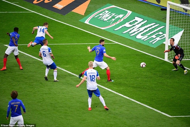 Những khoảnh khắc Mbappe thăng hoa cùng tuyển Pháp trước Iceland - 4