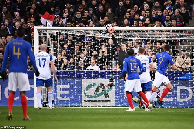 Những khoảnh khắc Mbappe thăng hoa cùng tuyển Pháp trước Iceland - 6