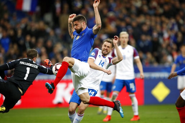 Những khoảnh khắc Mbappe thăng hoa cùng tuyển Pháp trước Iceland - 11