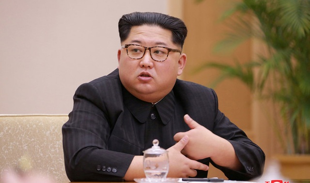 Đoàn tàu bọc thép nghi của ông Kim Jong-un xuất hiện giữa tin đồn sức khỏe
