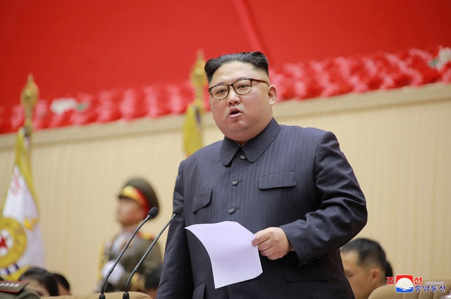 Sĩ quan Triều Tiên vừa khóc vừa ghi chép trong cuộc họp “lịch sử” với ông Kim Jong-un - Ảnh minh hoạ 5
