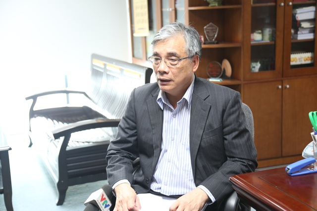 TS Trần Đình Thiên, nguyên Viện trưởng Viện Kinh tế Việt Nam.JPG TS Trần Đình Thiên, nguyên Viện trưởng Viện Kinh tế Việt Nam.JPG