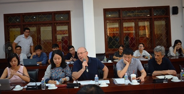 Không phát triển ồ ạt trong nội thành, ưu tiên giữ biển cho dân - 2 Không phát triển ồ ạt trong nội thành, ưu tiên giữ biển cho dân - 2